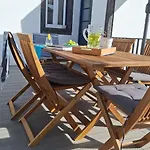 Casa And Company - Azorean Boutique House - Unique Heritage Near Ocean 3* Santa Cruz da Graciosa
