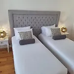 Casa And Company - Azorean Boutique House - Unique Heritage Near Ocean Bed & Breakfast 3*