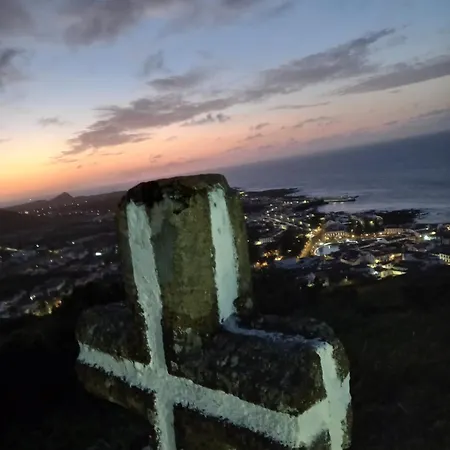 Casa And Company - Azorean Boutique House - Unique Heritage Near Ocean 5*