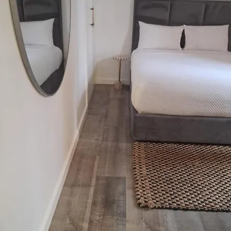 Casa And Company - Azorean Boutique House Bed & Breakfast Santa Cruz da Graciosa