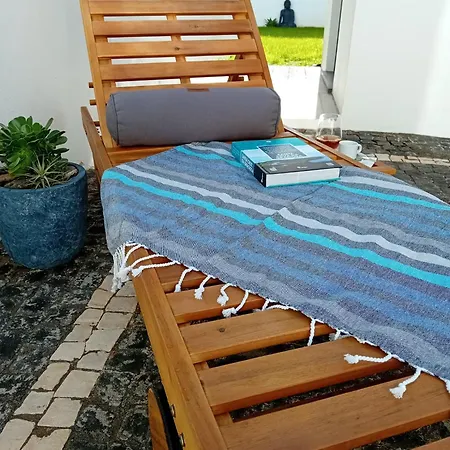 Casa And Company - Azorean Boutique House - Unique Heritage Near Ocean Bed & Breakfast