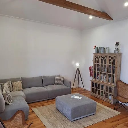 Casa And Company - Azorean Boutique House - Unique Heritage Near Ocean Bed & Breakfast