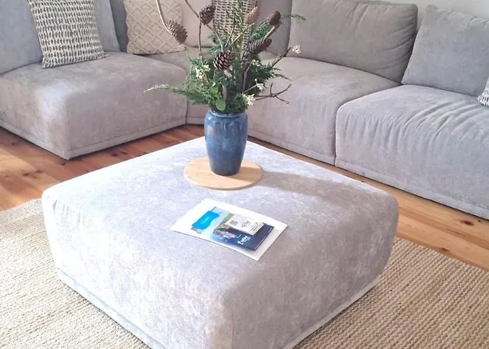 Casa And Company - Azorean Boutique House - Unique Heritage Near Ocean לינה וארוחת בוקר 5*